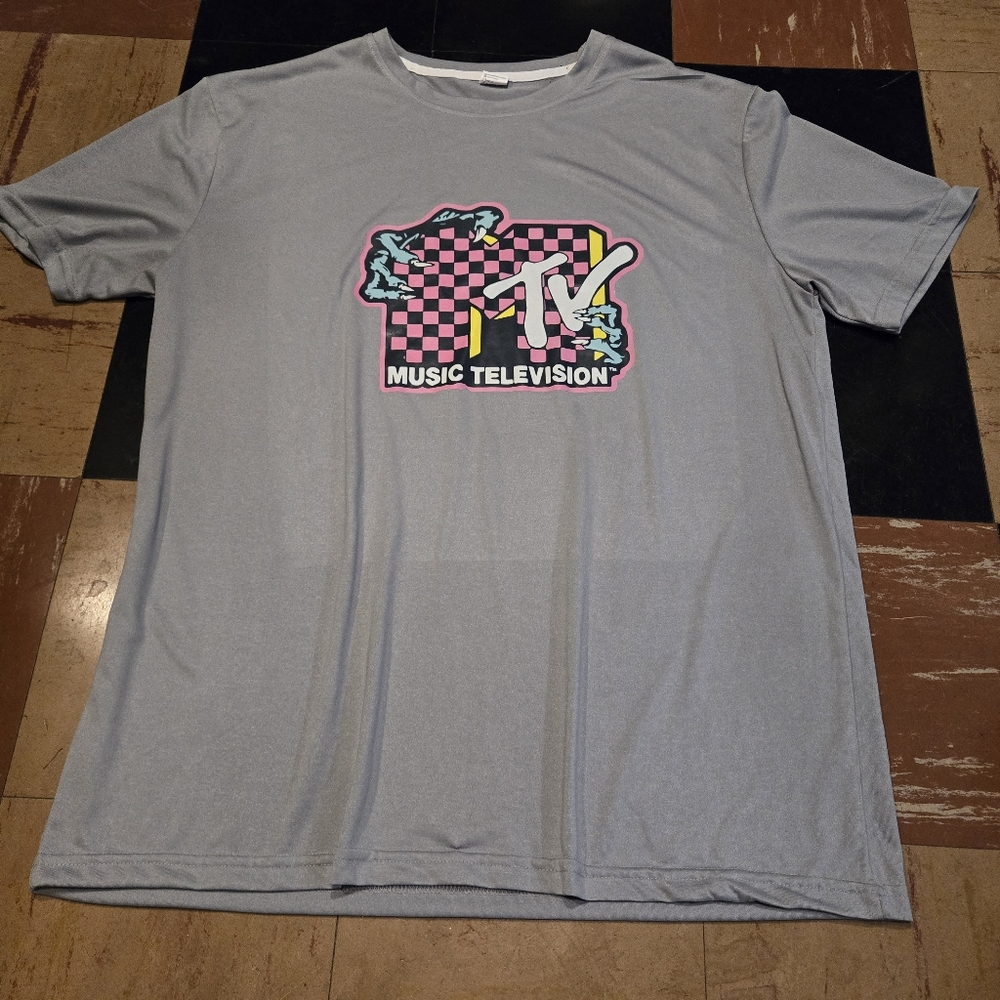 MTV gray tee shirt mens size XL New without tags